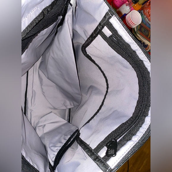 Nike Tote Bag - Picture 4 of 5